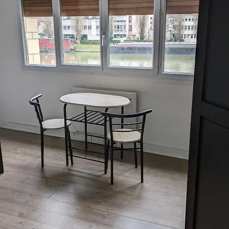 Centre-ville Appartement *